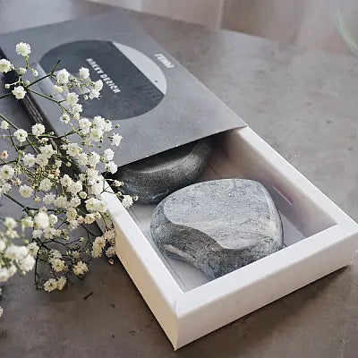 Hukka Lempi Sauna Massage Stones, Hearts, 2 Pcs - Image 2