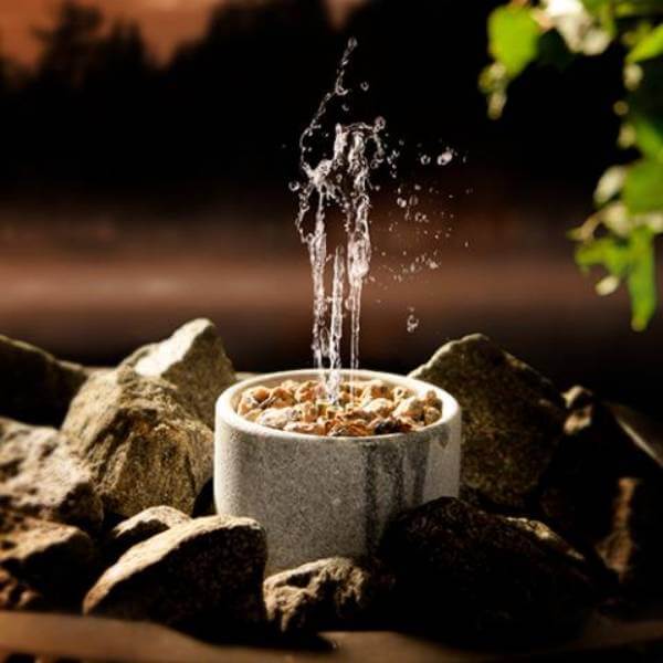 Hukka Saunatroikka Sauna Fountain and Essence Diffuser, 3 Pillars, Medium - Image 2