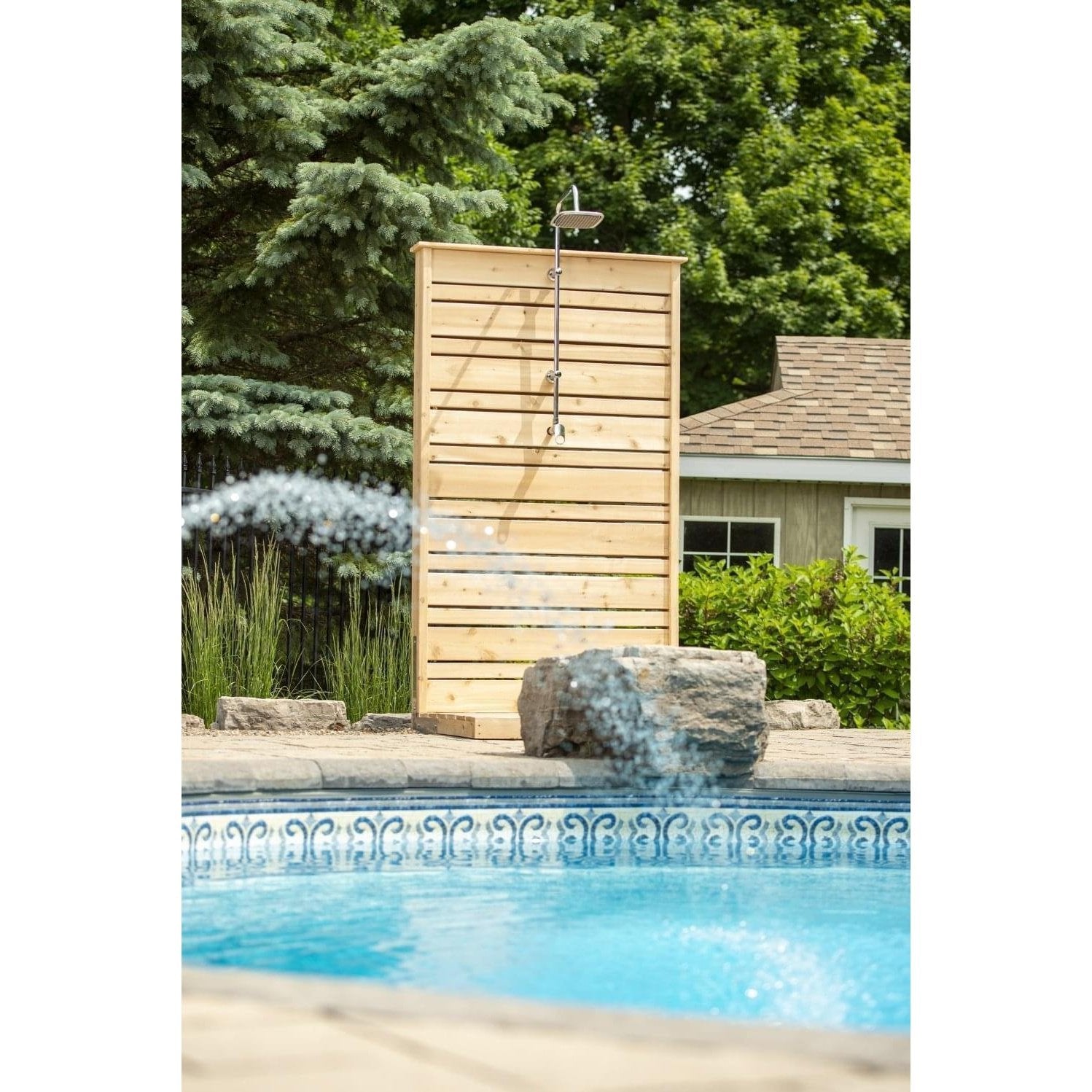 Dundalk Leisurecraft Savannah Outdoor Shower - Image 3