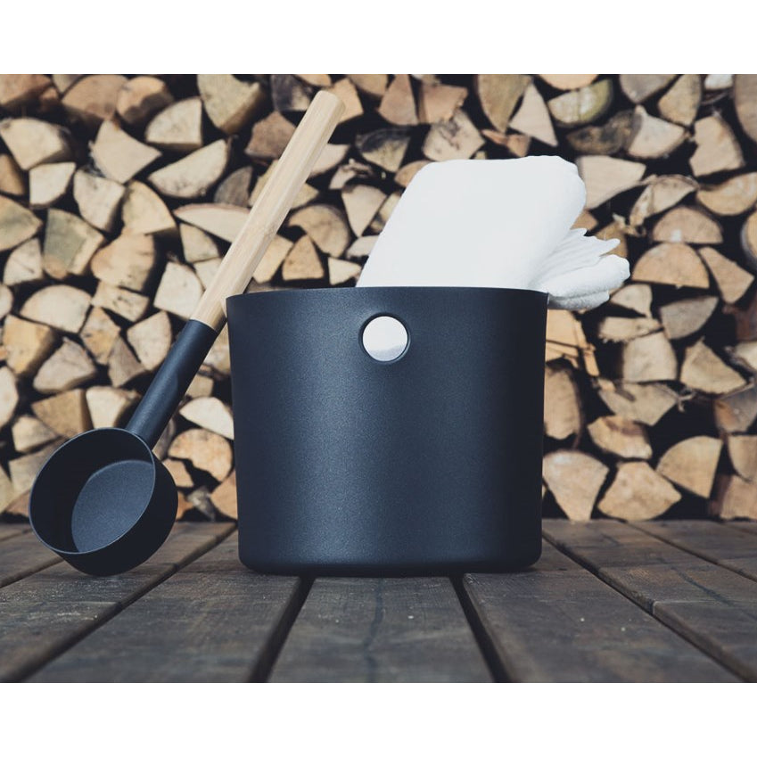 Kolo Sauna Bucket + Ladle Set, Aluminum/Bamboo, 1 Gal - Image 6