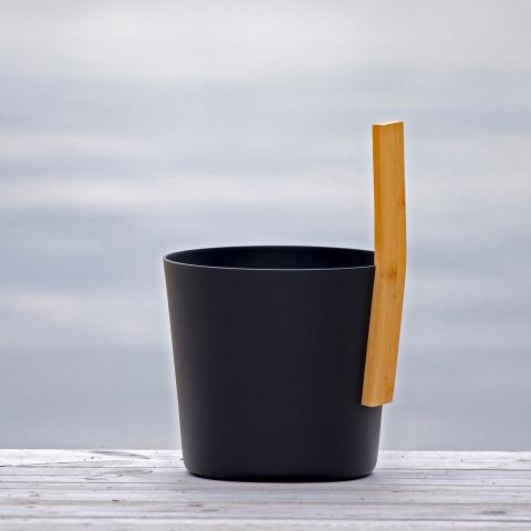 Kolo Sauna Bucket with a Straight Handle, Aluminum/Bamboo, 1 Gal - Image 3